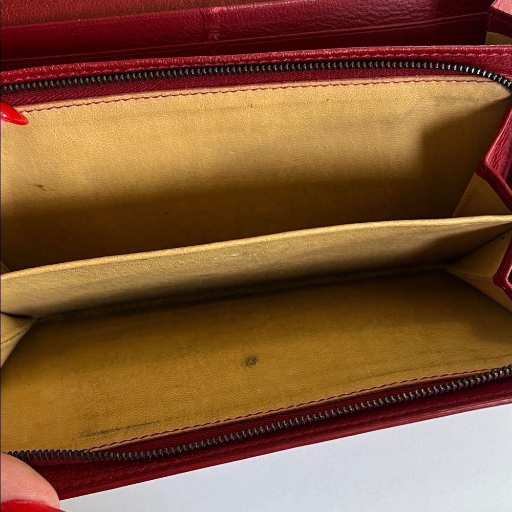 Bottega Veneta Red Woven Wallet - Picture 6 of 11